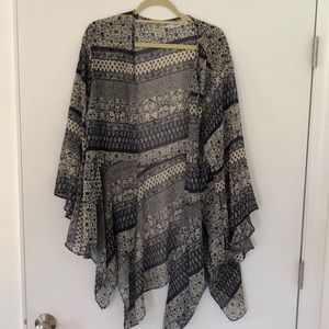 Maurices kimono sz 2
